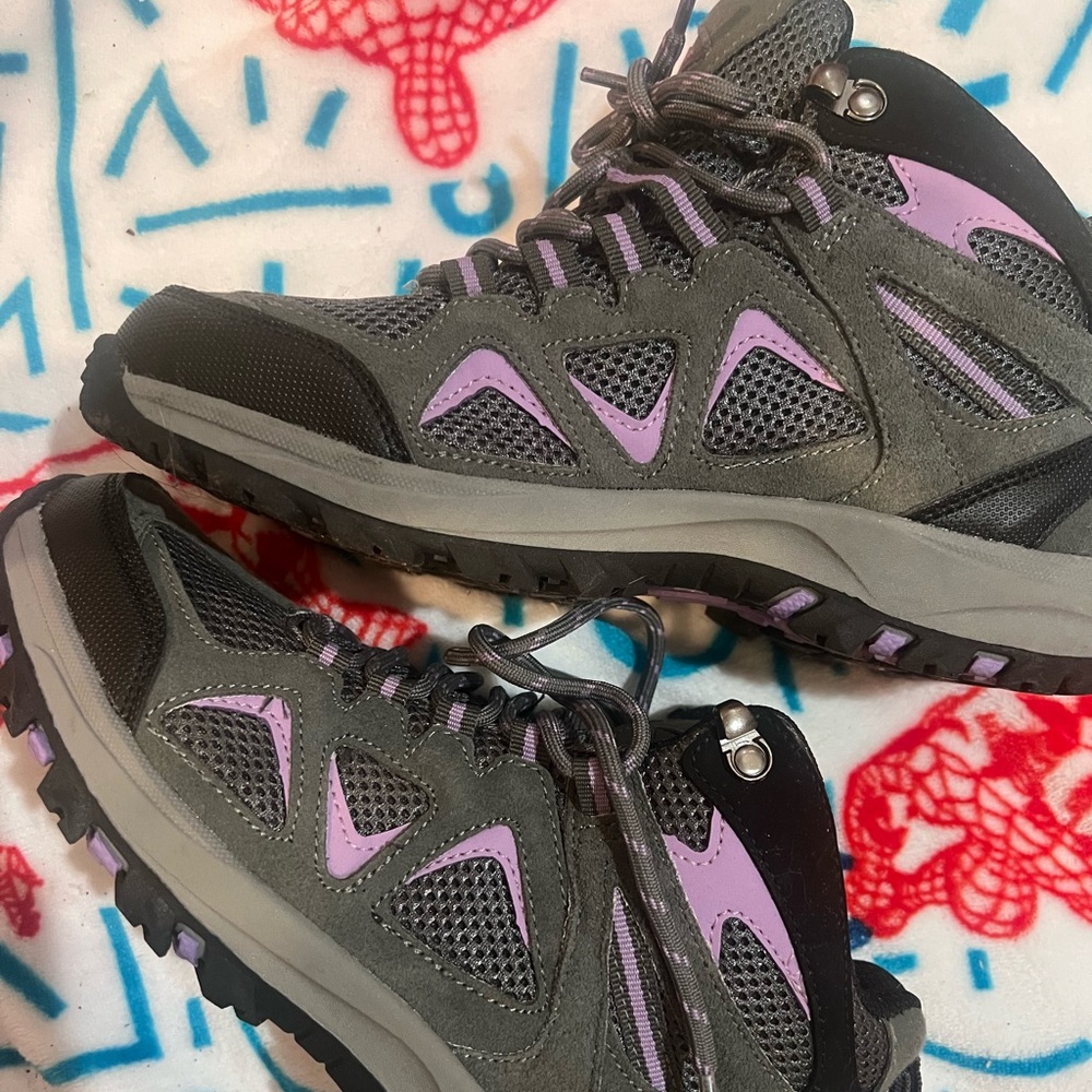 High Sierra Hiking Boots